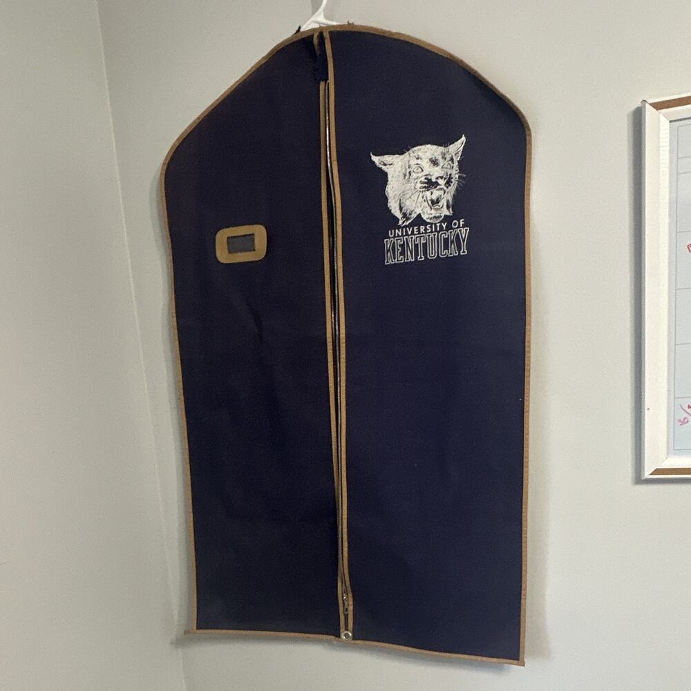 University of Kentucky Wildcats vintage Garment Bag Blue Tan Trim Zippered